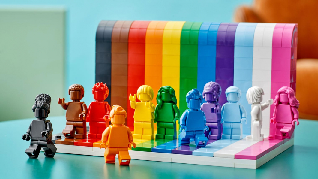 Szivárványos szettel készül a Lego a Pride hónapra