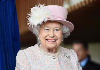 Ma 96 éves Erzsébet királynő, különleges portré készült róla