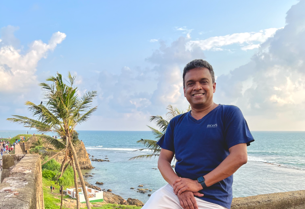 A nyugalom útján: Wimal Morapitiye, aki hidat épít Magyarország és Srí Lanka között