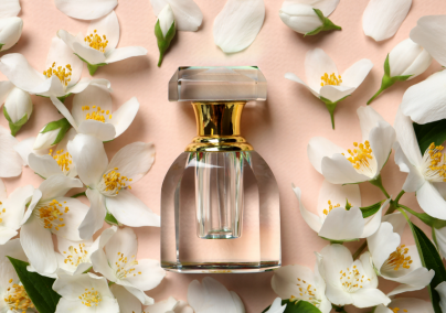 Az 5 legjobb jázmin illatú parfüm, amit imádni fogsz