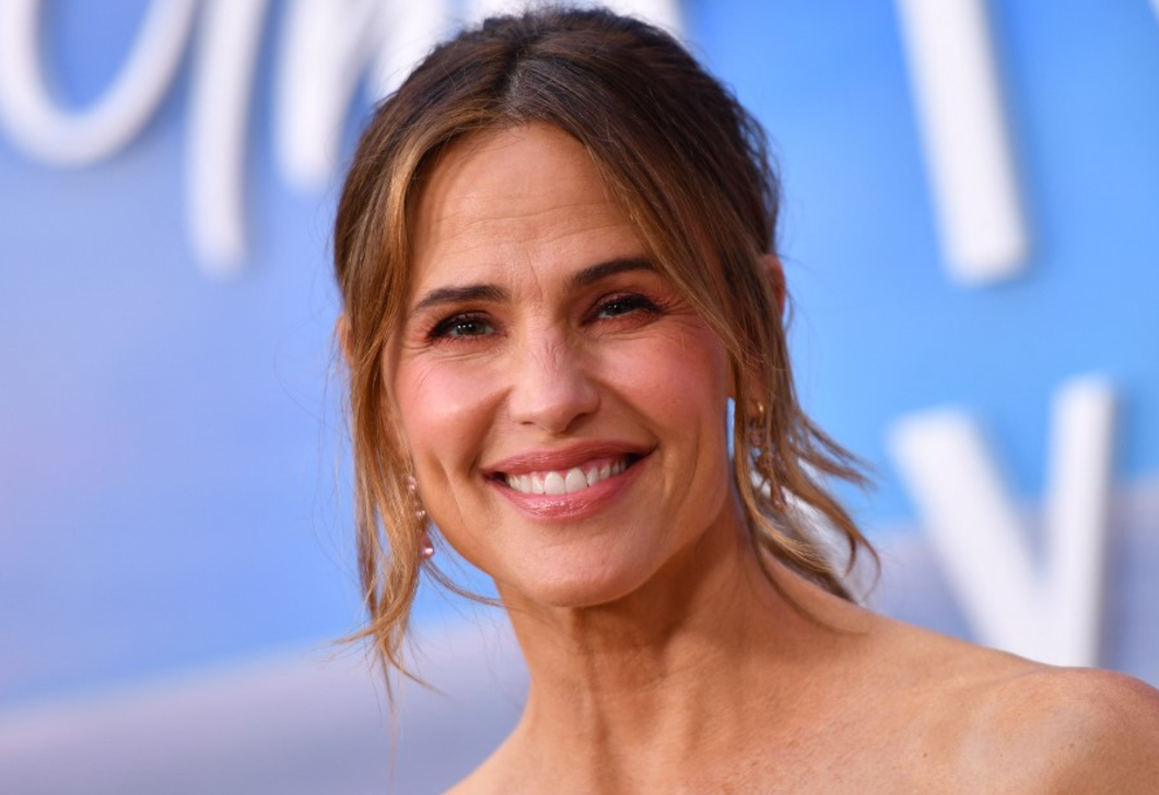 Jennifer Garner konyhája is bizonyítja: a fa és a fehér párosával nehéz mellényúlni