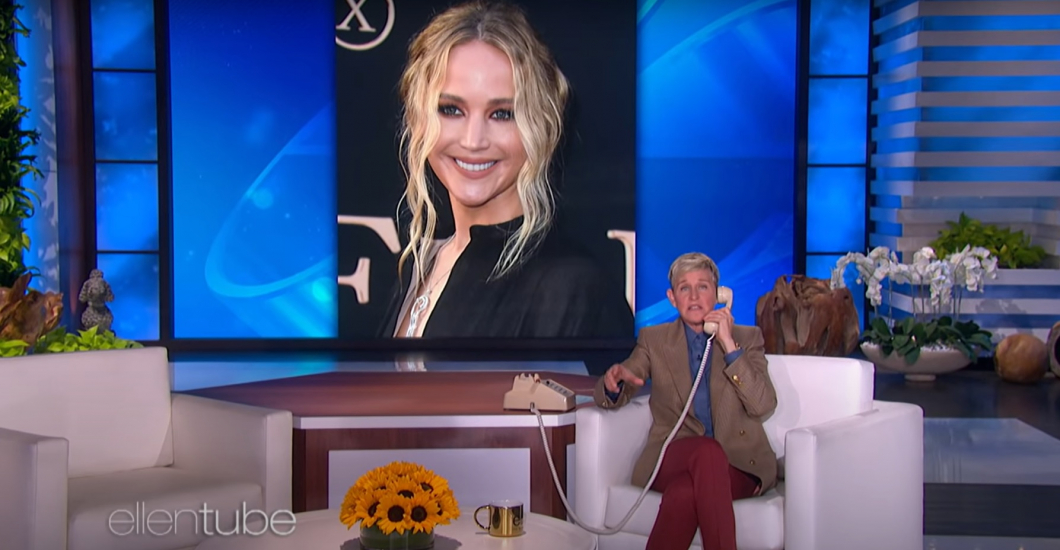 Jennifer Lawrence a mellékhelyiségből adott interjút Ellen DeGeneresnek