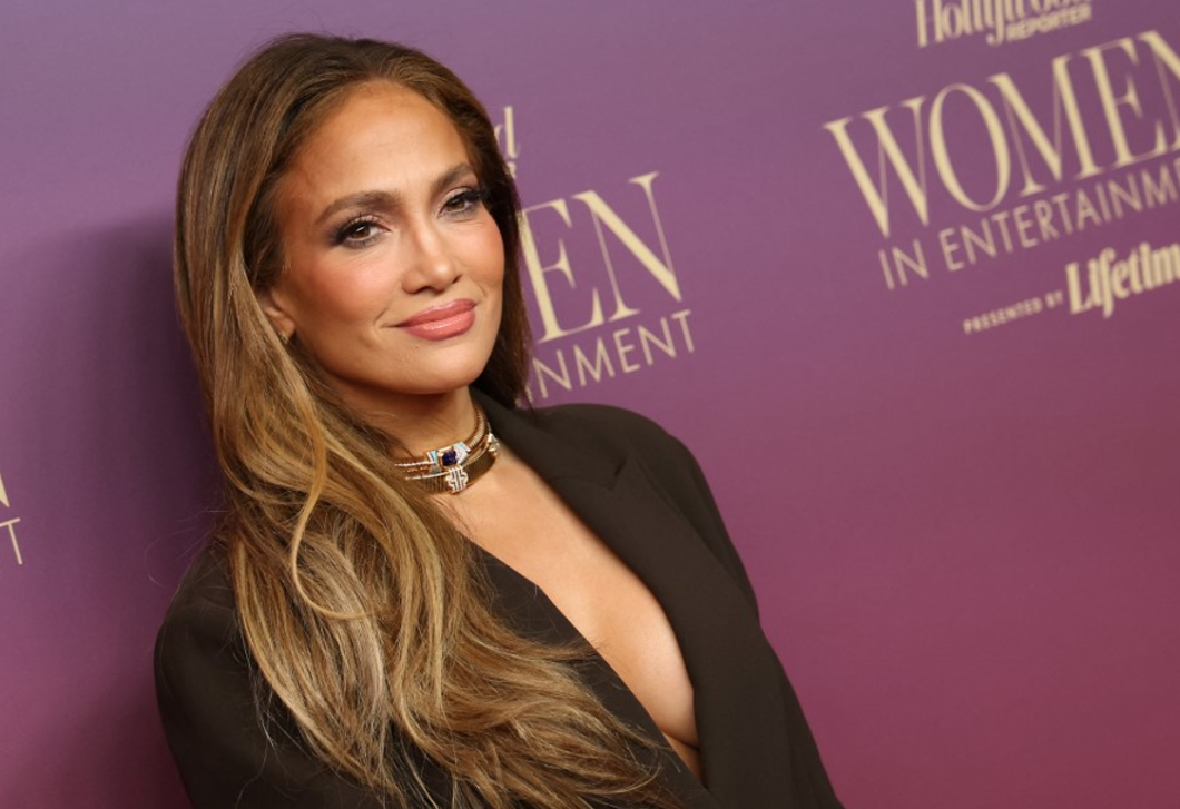 Jennifer Lopez karácsonyfája mindenkit meglepett – ezért választja újra és újra az aranyat