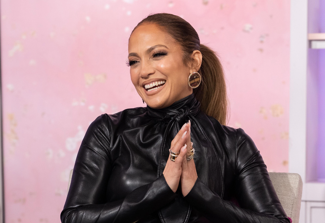 Jennifer Lopez 200 ezer forintos nyári cipőjét akarják most a nők