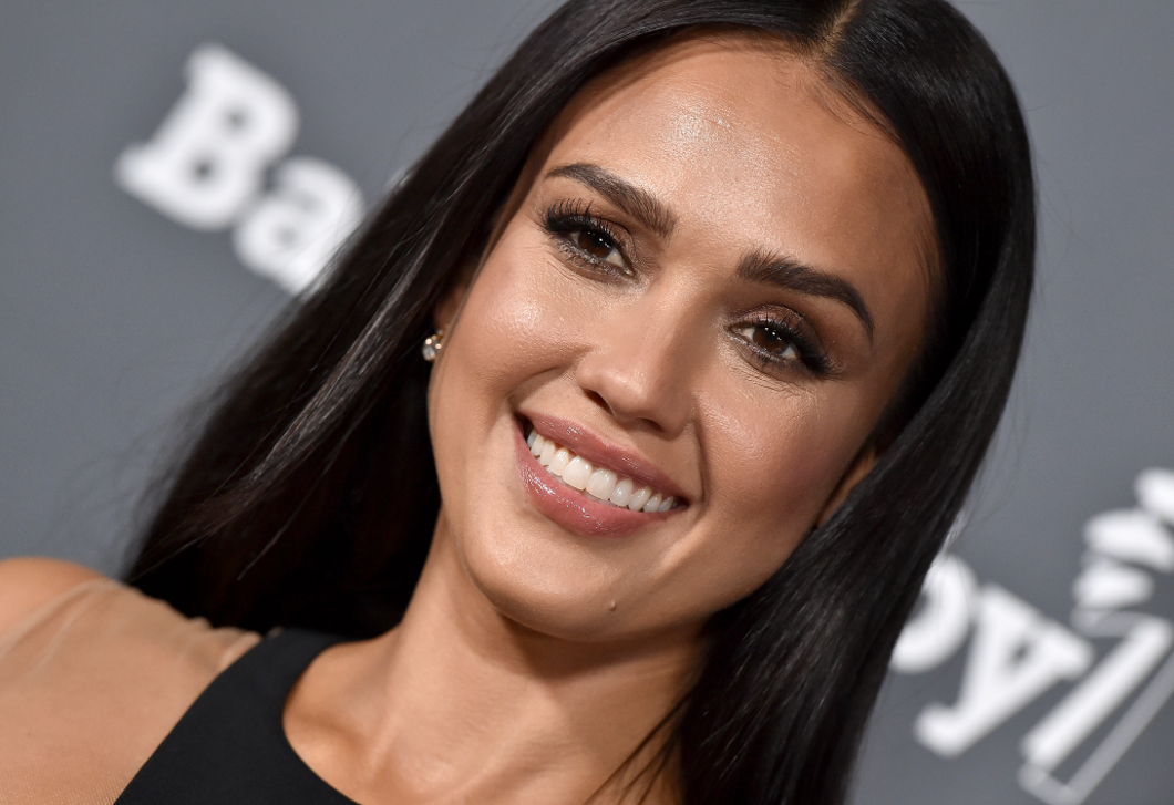 Mindenki Jessica Alba különleges konyhaszekrényét akarja