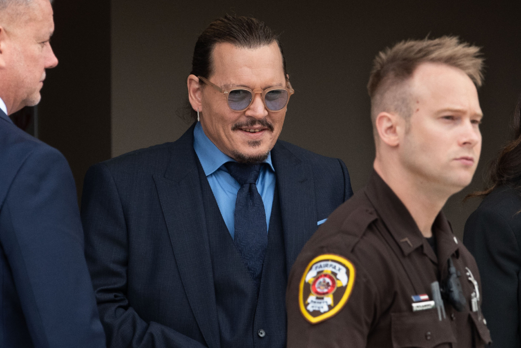 Így ünnepelt Johnny Depp az ítélet után