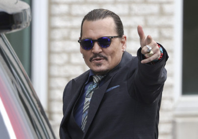 Johnny Depp nem lesz ott az ítélet kihirdetésekor?