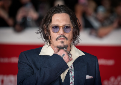 „Bottal vert meg” – Johnny Depp drámai vallomást tett a gyerekkoráról