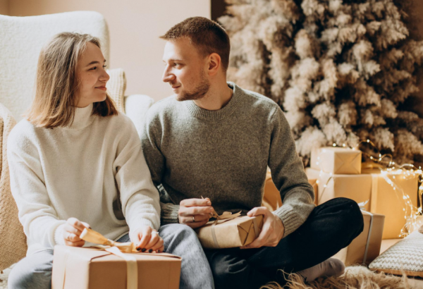 Mutatjuk a legjobb ajándékokat, 5 dolog, aminek garantáltan örülni fog a párod