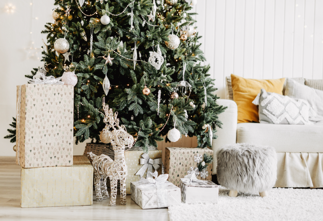 A karácsonyfa gondozása: így maradhat sokáig szép a fenyő