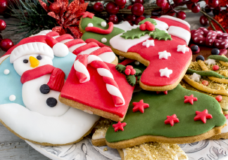 2 egyszerű karácsonyi sütirecept, amit a gyerekek is meg tudnak csinálni 