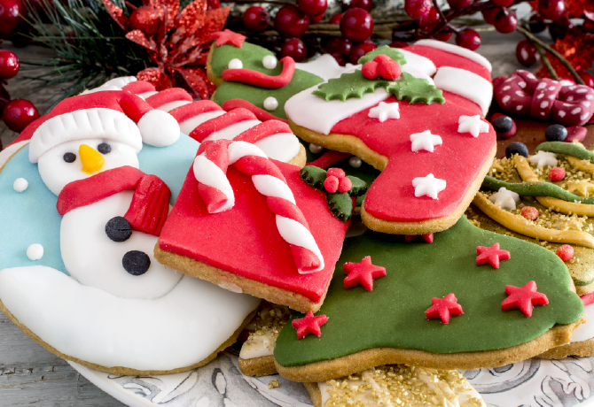 2 egyszerű karácsonyi sütirecept, amit a gyerekek is meg tudnak csinálni 