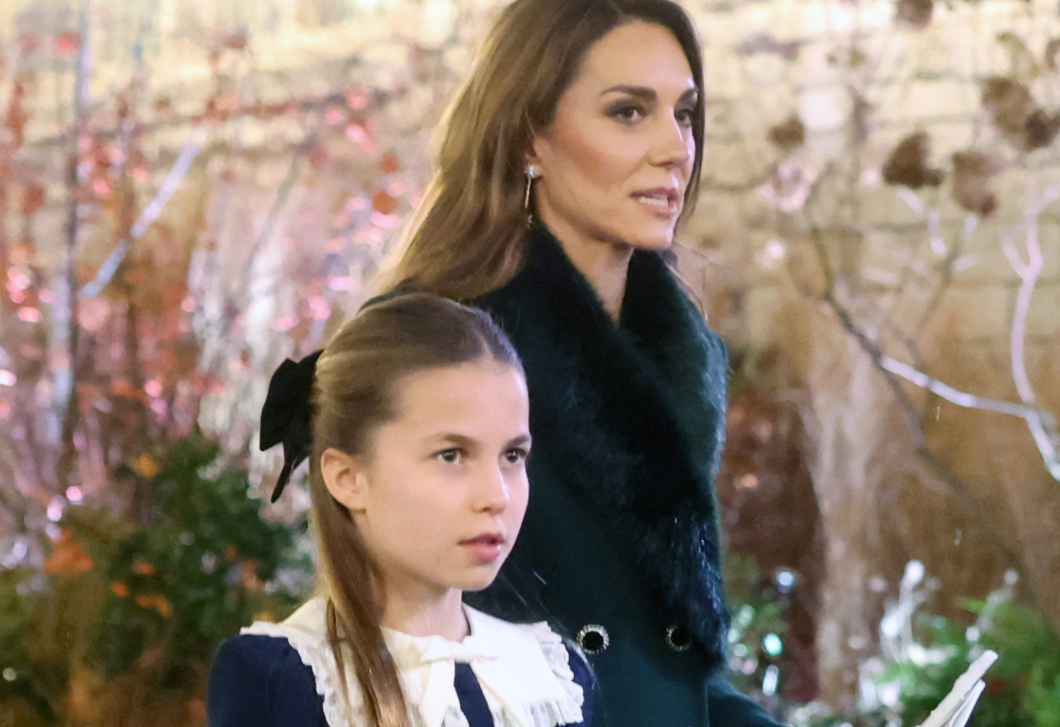 Katalin hercegné és Sarolta hercegnő közös fotói a karácsonyi ünnepségről felrobbantották az internetet