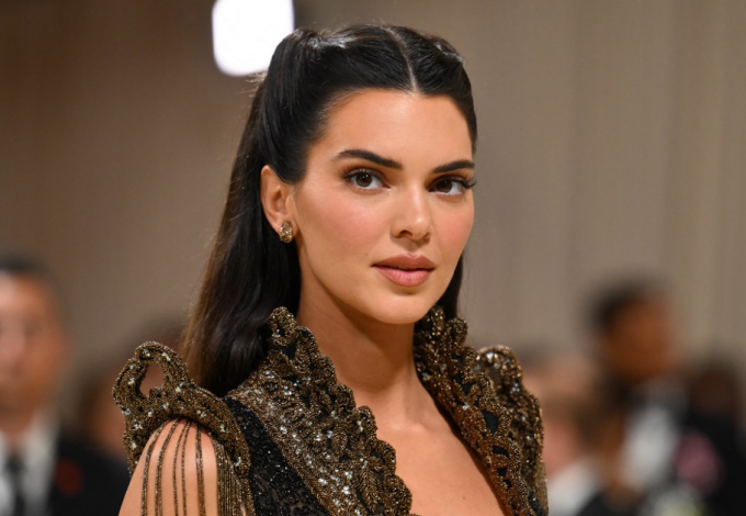 Kendall Jenner erre a népszerű parfümre esküszik, sosem mondana le róla