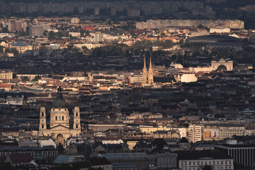 Budapest másként – egy könyv, ami bemutatja a főváros igazi arcát