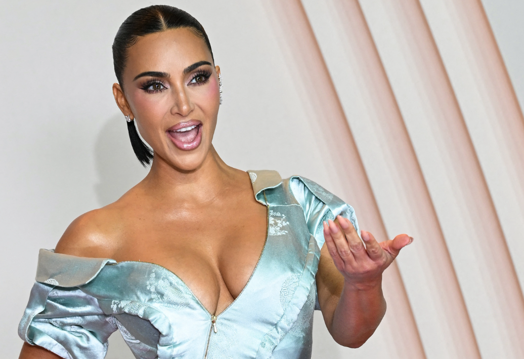 Kim Kardashian és Lewis Hamilton románca lelepleződött – egy szájról olvasó szakértő fontos dolgot árult el