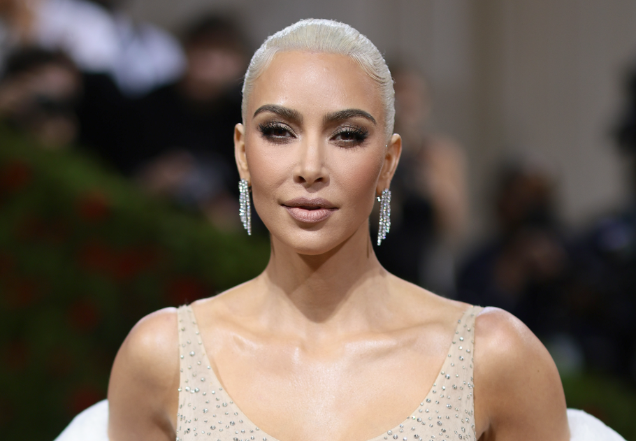 Emlékeszel még? Így tette tönkre Kim Kardashian Marilyn Monroe legendás ruháját, főkép