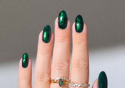 8 káprázatos körömszín, amitől a kezeid fiatalabbnak tűnhetnek 8 káprázatos...