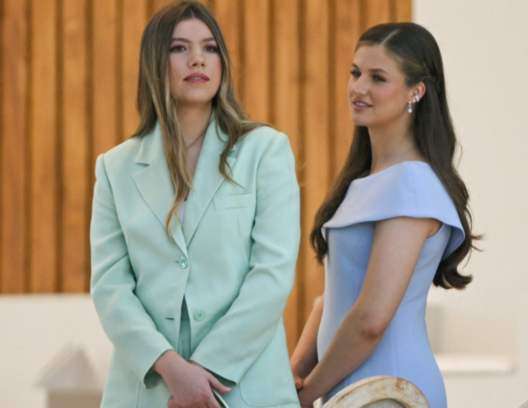 Leonor hercegnő új kedvence a nadrágkosztüm – Letícia királyné stílusa inspirálja