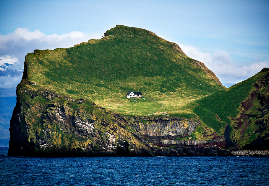 Ez a világ legmagányosabb családi háza, ami egy lakatlan szigeten áll