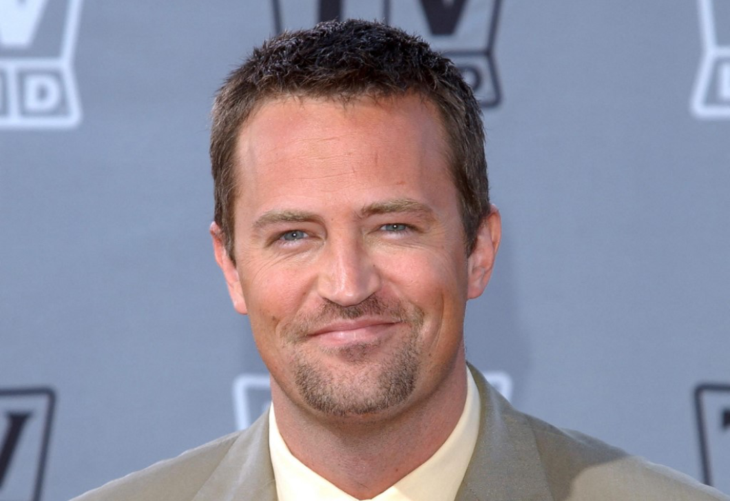 Megdöbbentő: Matthew Perry haláláért az asszisztense lehet a felelős