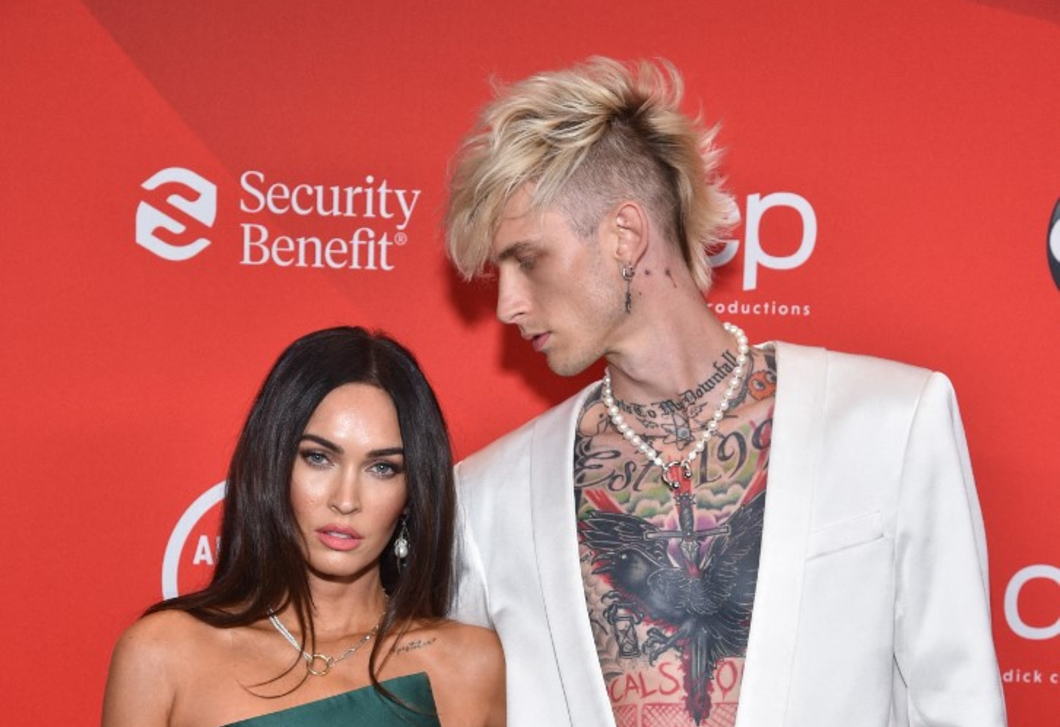 Megszületett Megan Fox és Machine Gun Kelly közös gyermeke