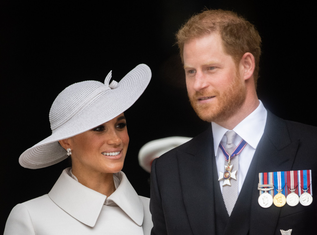 Meghan Markle és Harry herceg friss fotón mutatta meg kislányukat, Lilibetet