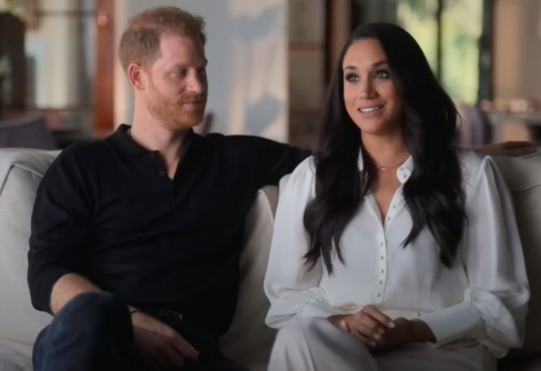 Diana hercegné előtt tisztelgett a vörös szőnyegen Meghan Markle