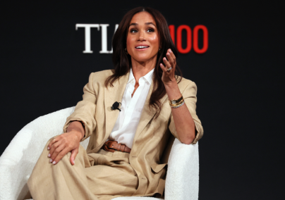 Meghan Markle outfitje mindent visz – az ősz legmenőbb árnyalatát viselte Meghan Markl...