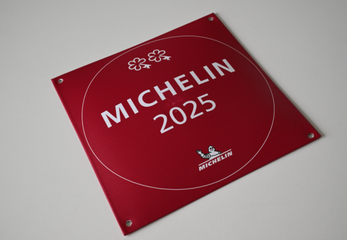 Itt a Michel...