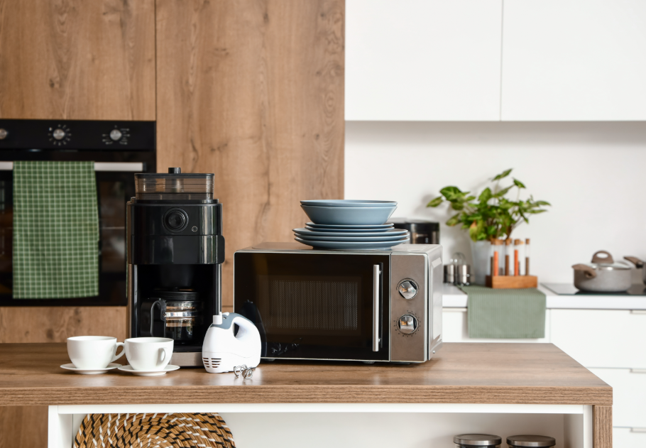 Itt a válasz: ilyen gyakran kellene tisztítanod a mikródat, főkép