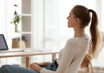 Csak 3 perc: ezzel a mindfulness gyakorlattal stresszmentesen vészelheted át a munkanapokat