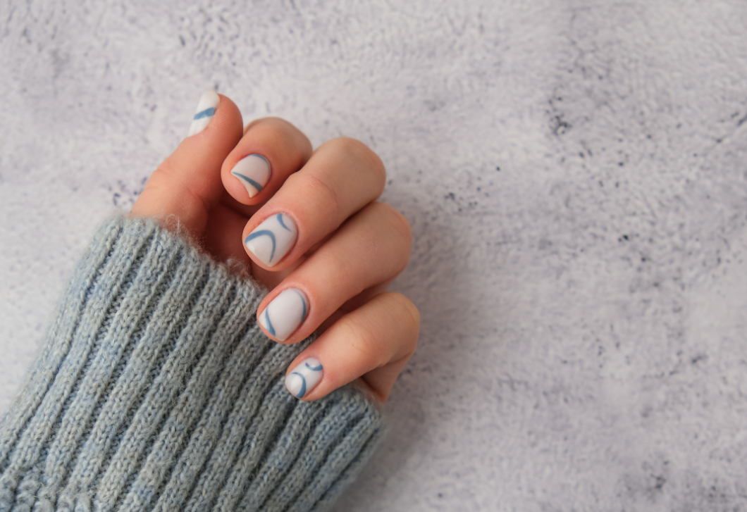 Ezeket a minimalista körömtrendeket imádjuk idén tavasszal