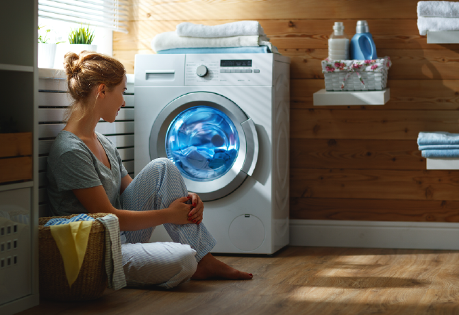 4 dolog, amit tilos a mosógépben mosni a szakértők szerint