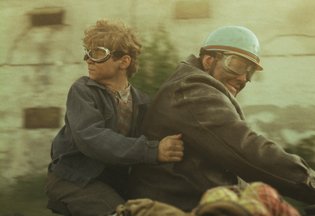 Itt az előzetese az új Nemes Jeles László filmnek – az Árva október végétől látható