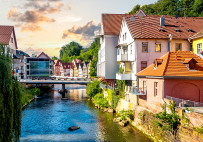 Íme a 950 éves német város, amit imádnak a turisták: ez a híres művész lakott itt