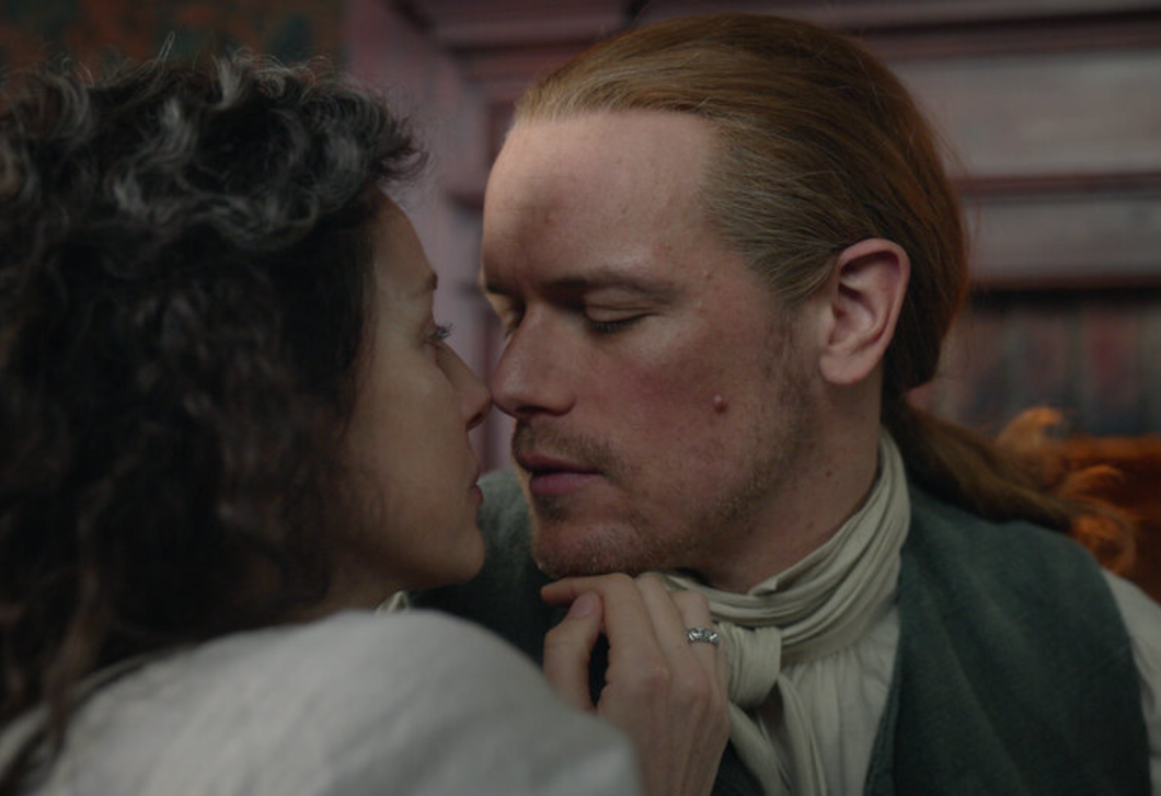 Hatalmas csavarral érhet véget a Netflixen futó sikersorozat, itt van minden, amit tudunk