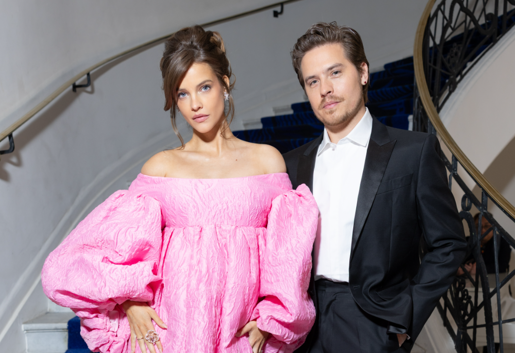Palvin Barbara és Dylan Sprouse elárulták kislányuk nevét, és még valami más is kiderült