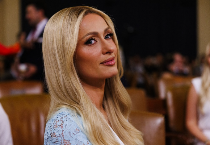 Paris Hilton szerint az ADHD adja neki a szupererejét, fontos vallomást tett