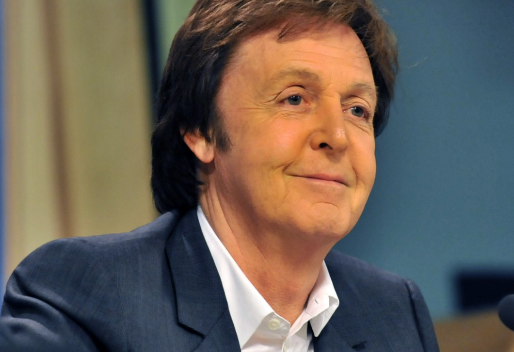 Nem a drága festményektől lesz különleges egy galériafal – Paul McCartney otthona megmutatja, mitől működik