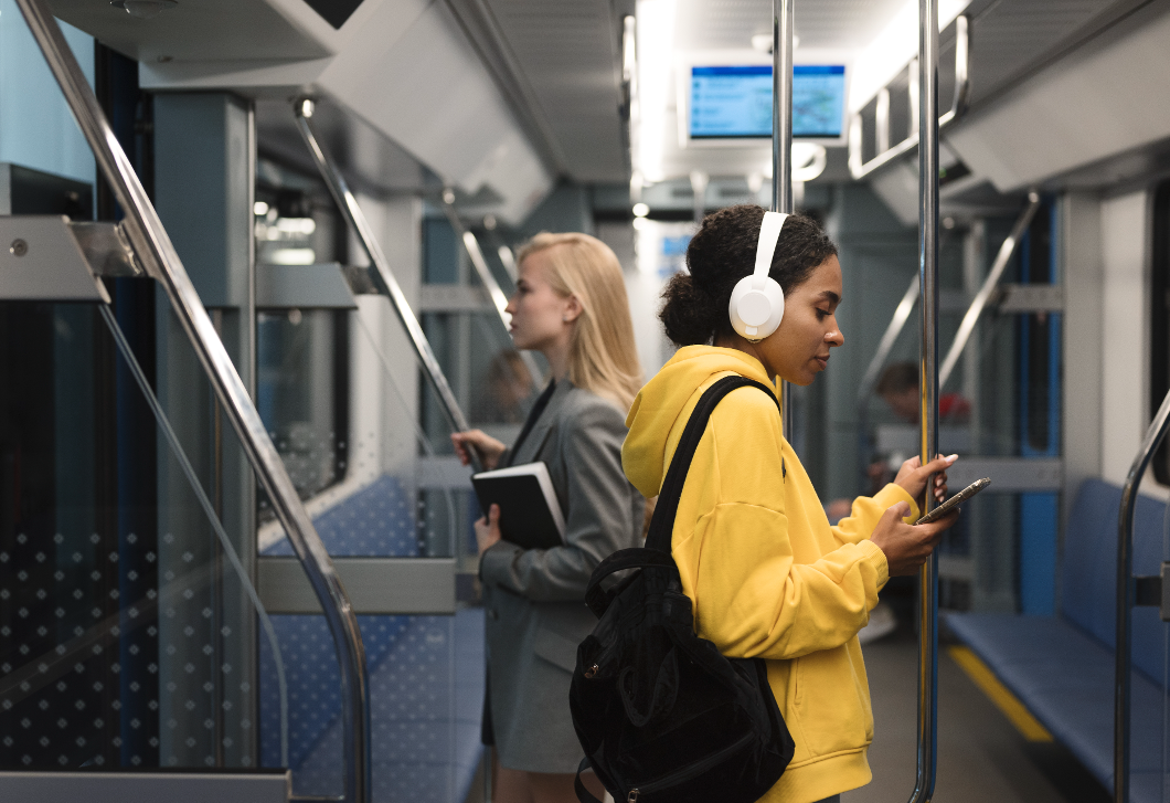 Berlinben felmerült a kizárólag nőknek fenntartott metrókocsik ötlete a szexuális bűncselekmények visszaszorításáért