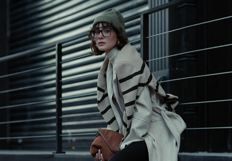 Napi horoszkóp, 2025. november 21.: A Skorpió sokat tanulhat valakitől, a Halak kapcsolatai lévén építheti karrierjét, főkép