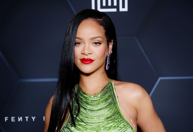 Rihanna nem várt döntést hozott gyermekével kapcsolatban