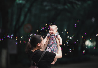 Kína tovább enyhít születéskorlátozásán