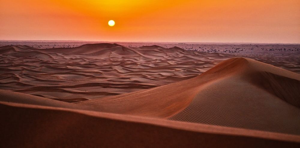 A Chanel legújabb sminkkollekciója a sivatagok világába repít