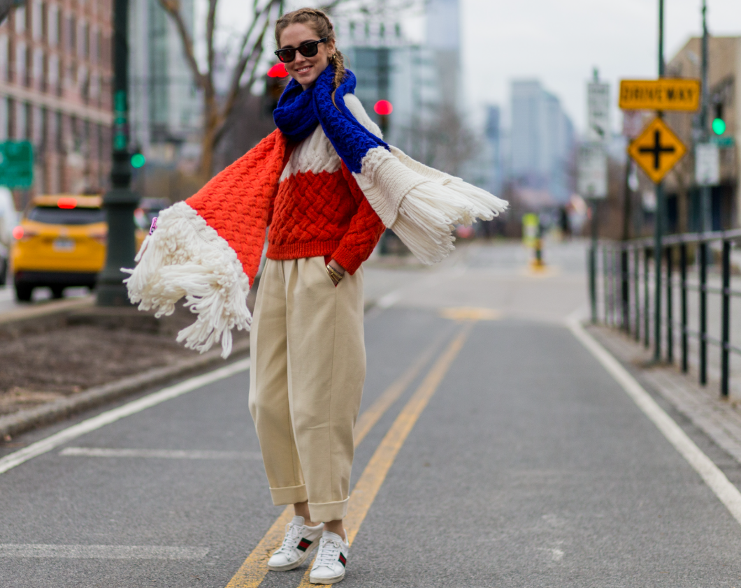 Egy sál 6 élete – így hordhatod különböző módokon ugyanazt a darabot