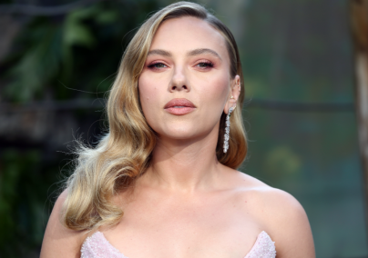 Scarlett Joh...