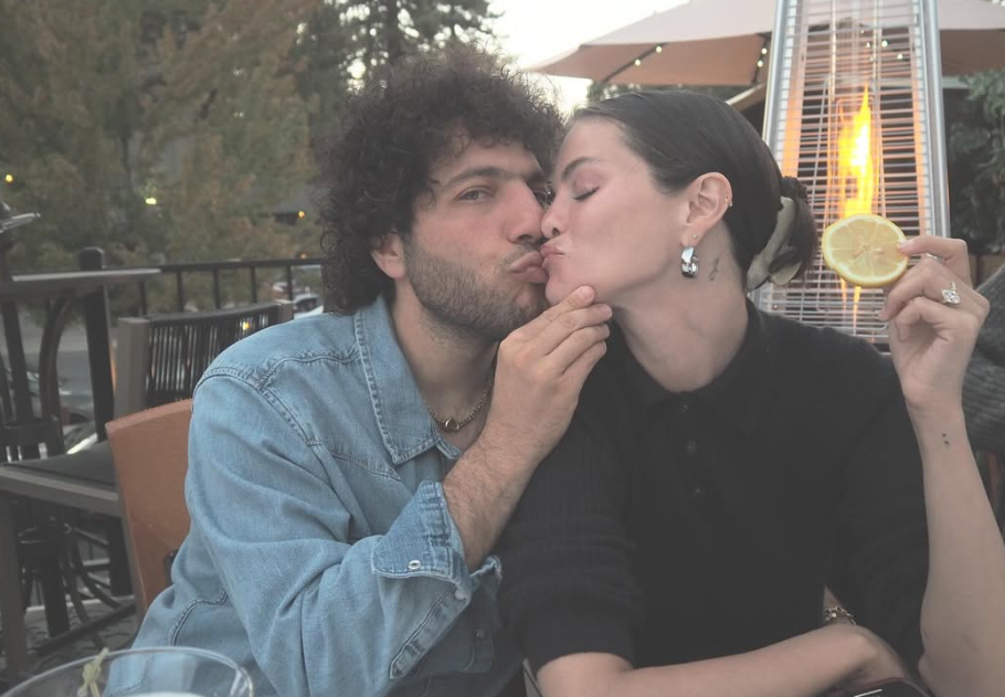 Itt van minden, amit Selena Gomez és Benny Blanco közelgő esküvőjéről tudni lehet, főkép