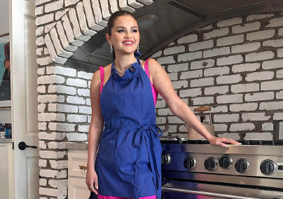 Selena Gomez konyháját akarja most mindenki, elképesztő színeket használ