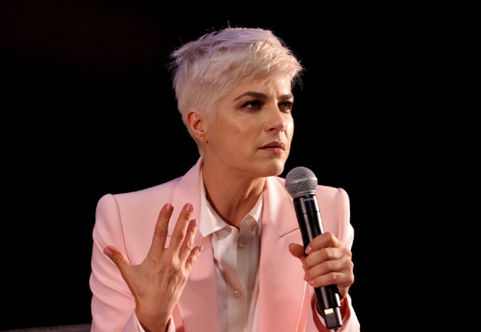 Selma Blair az őt ért többszörös szexuális erőszakról vallott